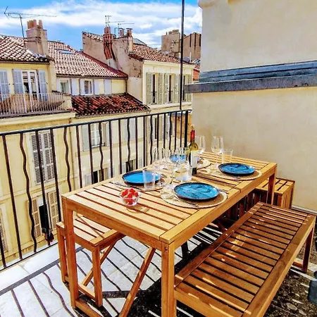 Terrasse - Hyper Centre - 2 - Parking Gratuit - Calme & Lumineux - Arrivee Autonome Daire *